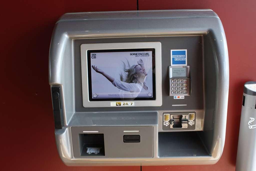 Akena Aeroport Charles De Gaulle - Witz 3* Saint-Witz
