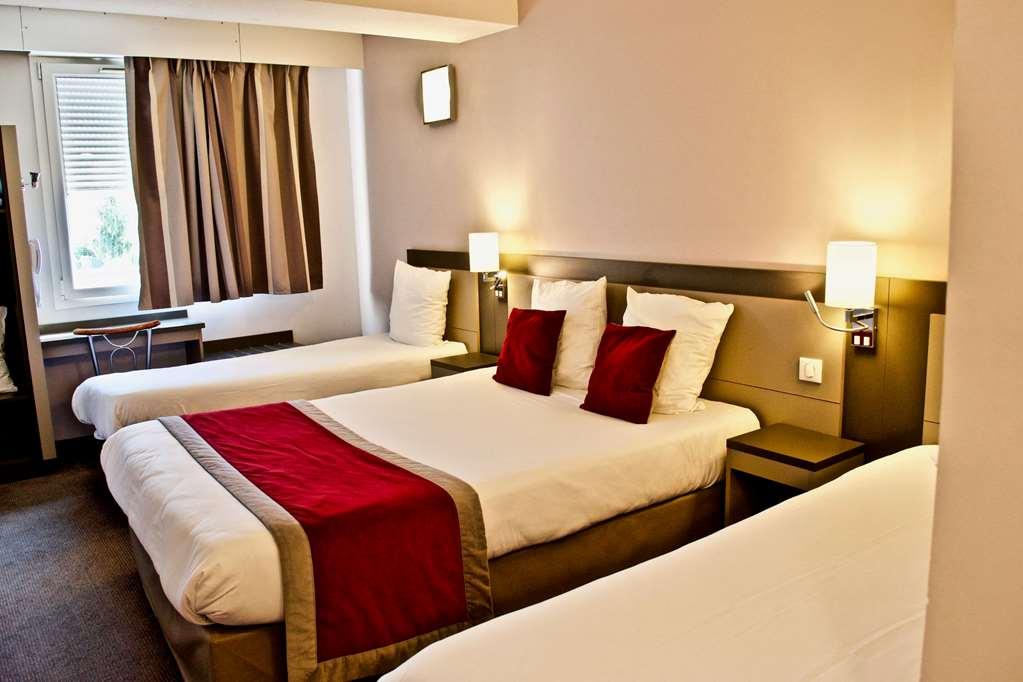 Akena Aeroport Charles De Gaulle - Witz 3*