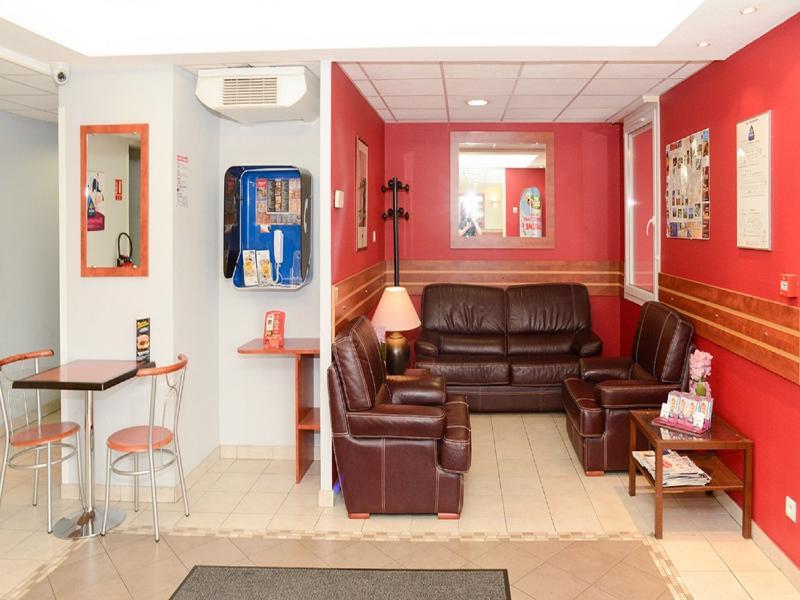 Akena Aeroport Charles De Gaulle - Witz Hotel 3*